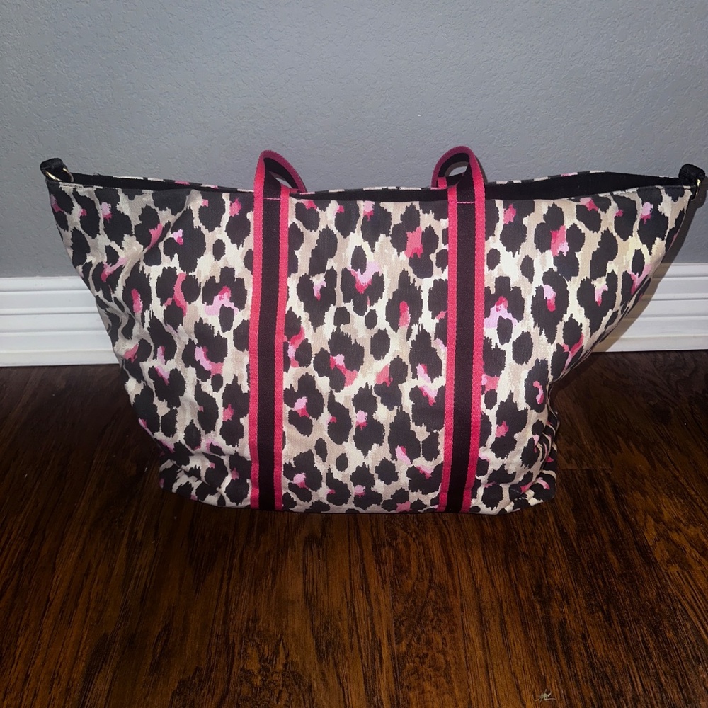 Victoria's Secret Leopard Print Weekender Overnight Bag - Picture 6 of 6